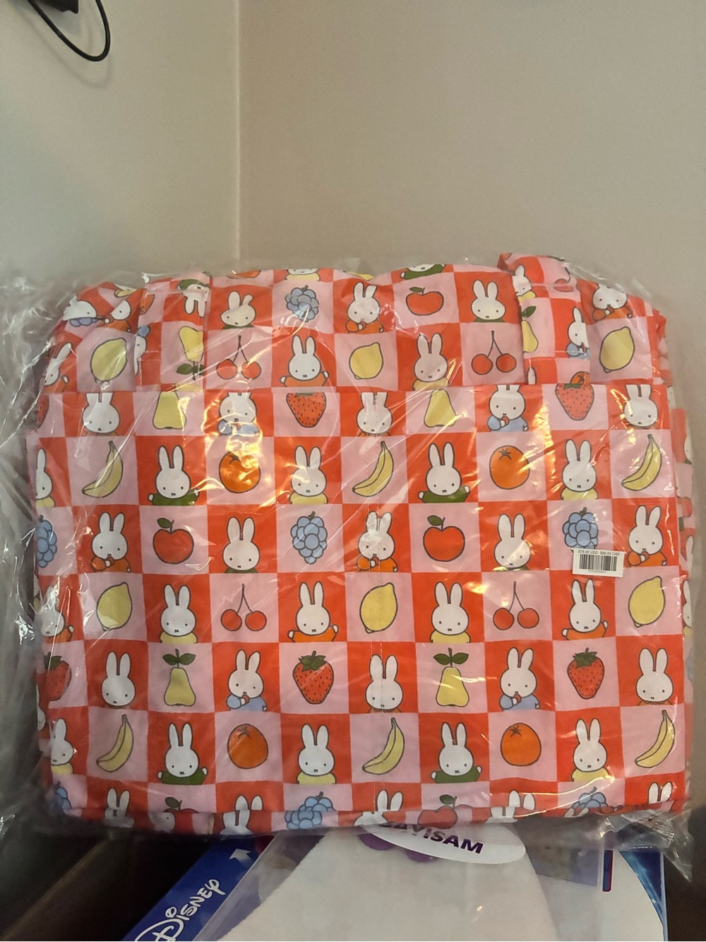 Baggu uo exclusive miffy small cloud carry on bnwt - Picture 1 of 2